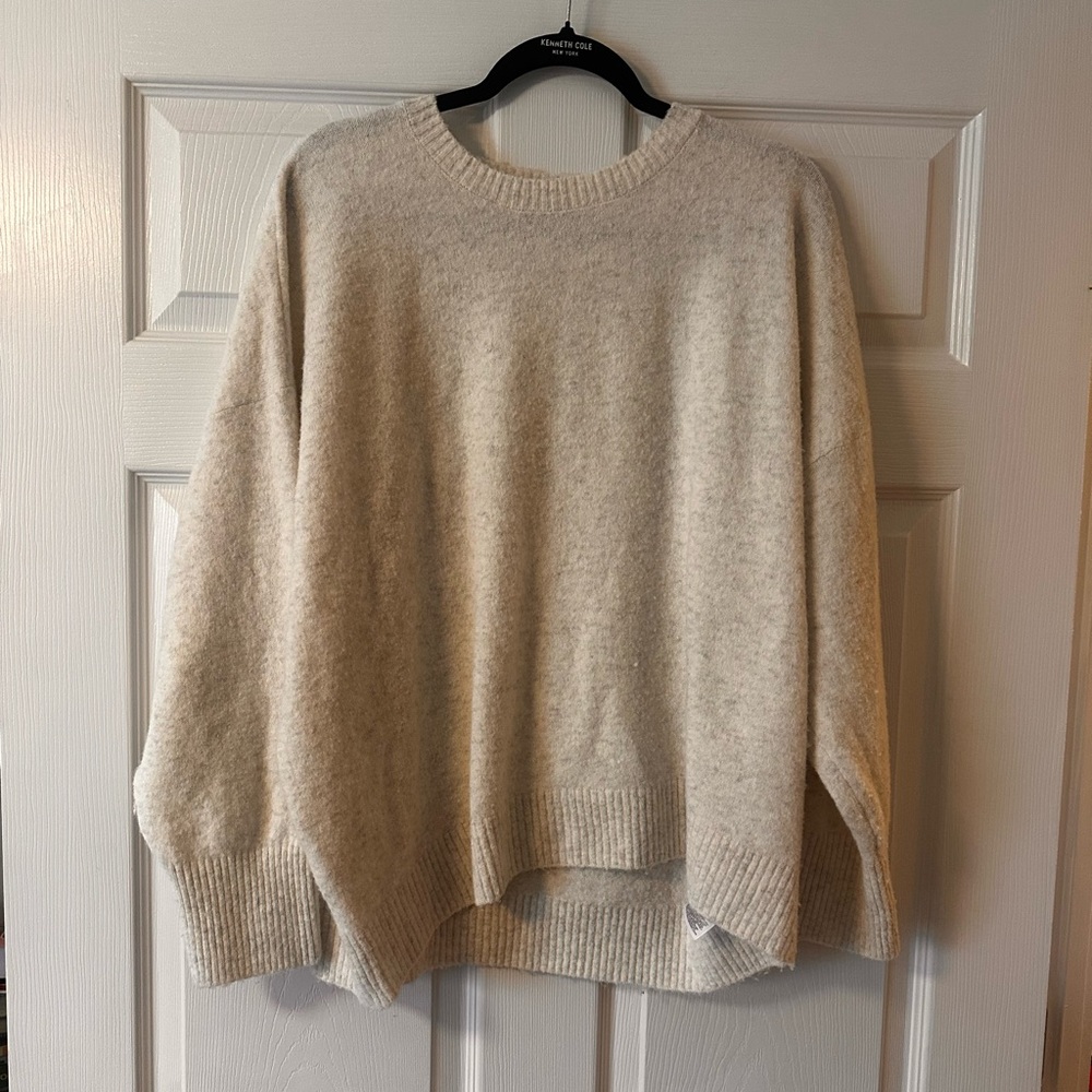 Old Navy Soft Cream Crew Neck Sweater